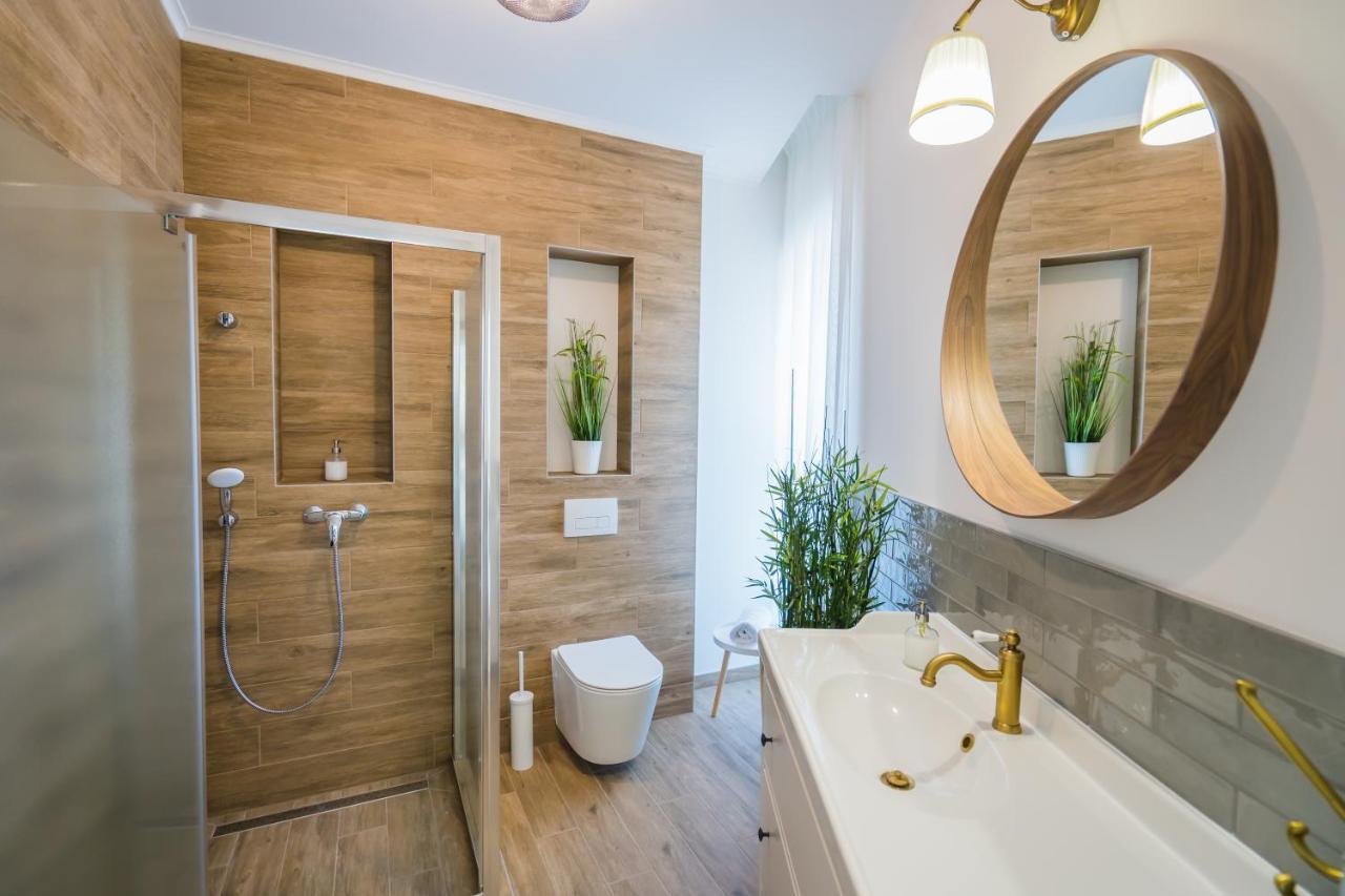 Csenge 2. Apartment